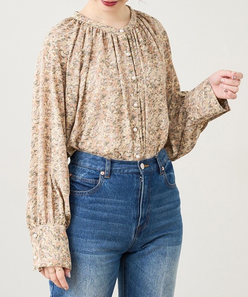 natural couture(ナチュラルクチュール)の「【WEB限定】たっぷりギャザーラグランパール釦ブラウス(シャツ/ブラウス・レディース・アイボリー/スミクロ/ミント/ピンクベージュ/その他1/その他2・FREE)」の5枚目の写真