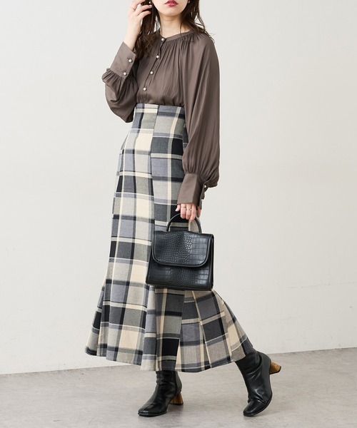 natural couture(ナチュラルクチュール)の「【WEB限定】たっぷりギャザーラグランパール釦ブラウス(シャツ/ブラウス・レディース・アイボリー/スミクロ/ミント/ピンクベージュ/その他1/その他2・FREE)」の19枚目の写真