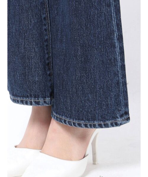 GYDA(ジェイダ)の「【セットアップ着用可】ハイウエストデザインZIPフレアデニムパンツ(デニムパンツ・レディース・ライトブルー/インディゴブルー・SMALL/MEDIUM)」の20枚目の写真