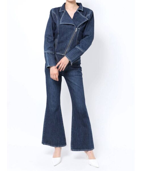 GYDA(ジェイダ)の「【セットアップ着用可】ハイウエストデザインZIPフレアデニムパンツ(デニムパンツ・レディース・ライトブルー/インディゴブルー・SMALL/MEDIUM)」の21枚目の写真