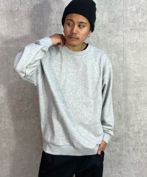 VANS(バンズ)の「【ムラサキスポーツ別注】VANS/バンズ オーバーサイズ リバーシブルトレーナー/カレッジロゴ 無地トレーナー/裏毛 クルーネックスウェット 122R1040323(スウェット・メンズ・ホワイト/ブラック/グレー・M/L/XL/XXL)」の6枚目の写真