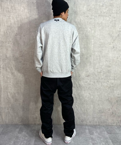 VANS(バンズ)の「【ムラサキスポーツ別注】VANS/バンズ オーバーサイズ リバーシブルトレーナー/カレッジロゴ 無地トレーナー/裏毛 クルーネックスウェット 122R1040323(スウェット・メンズ・ホワイト/ブラック/グレー・M/L/XL/XXL)」の10枚目の写真