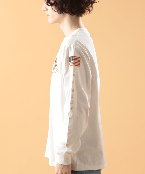 AVIREX(アヴィレックス)の「スーベニア ロングスリーブ Tシャツ / SOUVENIR LONG SLEEVE T-SHIRT / アヴィレックス / AVIREX(Tシャツ/カットソー・メンズ・ライトグレー/ブラック/オフホワイト/カーキ/ライトピンク・MEDIUM/LARGE/X-LARGE/XX-LARGE)」の6枚目の写真