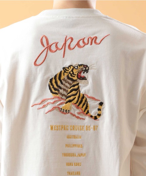 AVIREX(アヴィレックス)の「スーベニア ロングスリーブ Tシャツ / SOUVENIR LONG SLEEVE T-SHIRT / アヴィレックス / AVIREX(Tシャツ/カットソー・メンズ・ライトグレー/ブラック/オフホワイト/カーキ/ライトピンク・MEDIUM/LARGE/X-LARGE/XX-LARGE)」の14枚目の写真