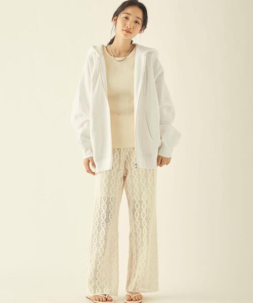 info. BEAUTY&YOUTH(インフォビューティアンドユース)の「【WEB限定】 <info. BEAUTY&YOUTH> スーパービッグ スウェット ジップパーカー(パーカー・メンズ・ホワイト/グレー/ダークグレー/ロイヤルブルー/ブラック・M/L/XL)」の9枚目の写真