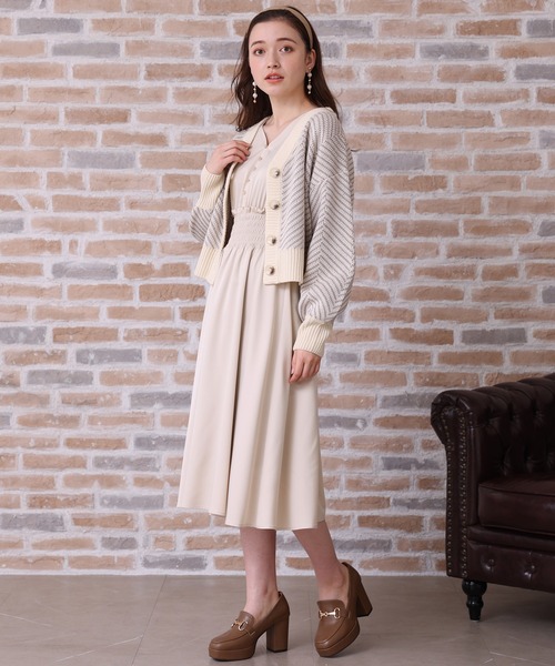 ASTORIA ODIER(アストリアオディール)の「ウエストシャーリングワンピース(ワンピース・レディース・ベージュ/パープル/ネイビー/グリーン系その他/カーキ/ブラック/スモークピンク・MEDIUM)」の12枚目の写真