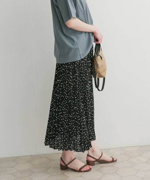 URBAN RESEARCH DOORS（アーバンリサーチドアーズ）の「ドットプリーツスカート（スカート・レディース・ホワイト系その他/ブラック系その他・1/0）」の10枚目の写真