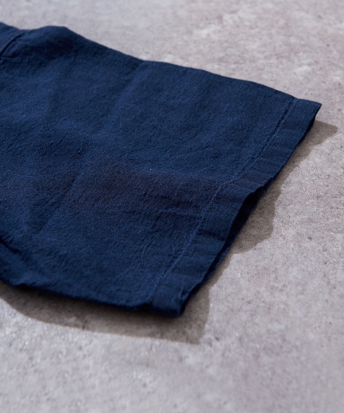 TOBILA（トビラ）の「綿麻インディゴ刺繍オープンカラーシャツユニセックス（シャツ/ブラウス・レディース・ホワイト/ライトブルー/インディゴブルー・M）」の21枚目の写真