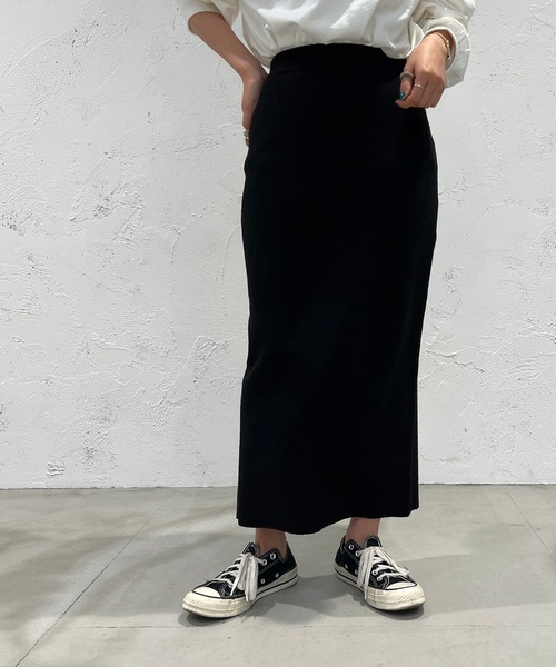 apres jour mignon(アプレジュールミニョン)の「ニットナロースカート【ZOZOTOWN限定アイテム】(スカート・レディース・ブラック/パープル/オレンジ・SMALL/MEDIUM/X-LARGE)」の4枚目の写真