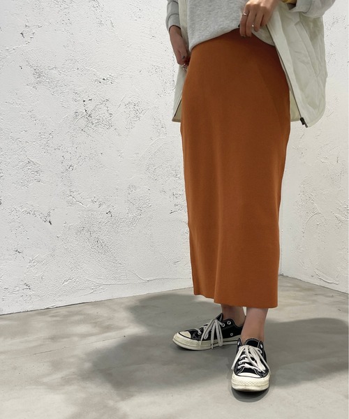 apres jour mignon(アプレジュールミニョン)の「ニットナロースカート【ZOZOTOWN限定アイテム】(スカート・レディース・ブラック/パープル/オレンジ・SMALL/MEDIUM/X-LARGE)」の19枚目の写真