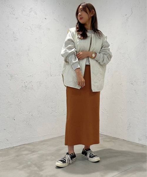 apres jour mignon(アプレジュールミニョン)の「ニットナロースカート【ZOZOTOWN限定アイテム】(スカート・レディース・ブラック/パープル/オレンジ・SMALL/MEDIUM/X-LARGE)」の22枚目の写真