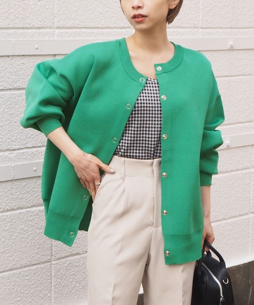 tiptop（ティップトップ）の「[新色登場]アソート前後2wayBIGカーディガン（カーディガン/ボレロ・レディース・アイボリー/ブラック/ブラック系その他/グリーン/グリーン系その他/パープル/イエロー/ピンク/ピンク系その他/グリーン系その他2/ブルー/ブラック系その他2/グリーン系その他3/エンジ/ホワイト系その他/ブラック系その他3/ライトブルー/レッド/ブラック系その他4/ホワイト系その他3/ホワイト系その他2・FREE）」の10枚目の写真