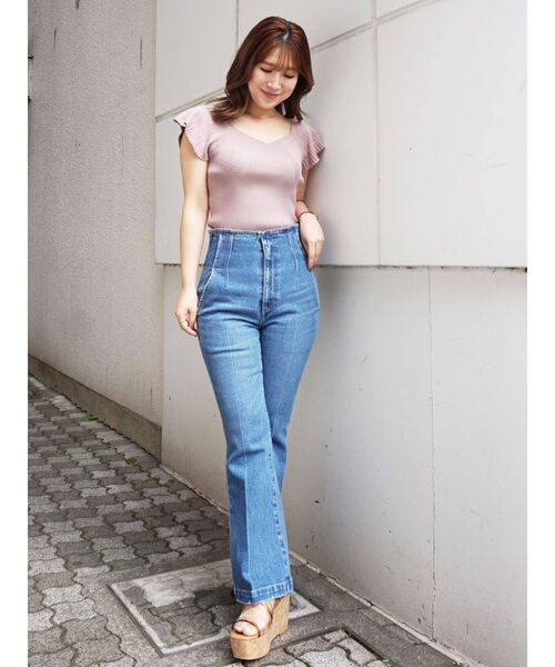 MERCURYDUO（マーキュリーデュオ）の「2WAYフレアスリーブコンパクトニット（ニット/セーター・レディース・ラベンダー/ピンク/オフホワイト/ブラウン・FREE）」の18枚目の写真