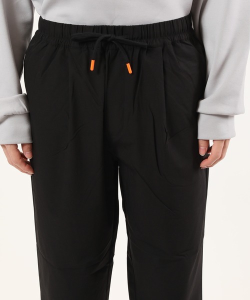 極美品♡theory ノーカラージャケット　テーパードパンツ　セットアップ　黒 黒セットアップ 黒テーラードジャケット 白クルーネック長袖T
