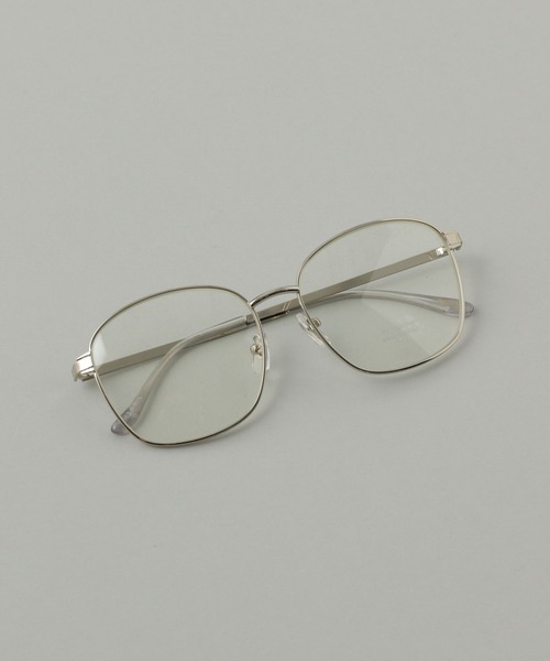 A part by(アパートバイ)の「【UVカット/曇り止め付】フレームメガネ(メガネ・レディース・ブラック/GOLD /ホワイト系その他2/ベージュ/ブラウン/シルバー・FREE)」の5枚目の写真