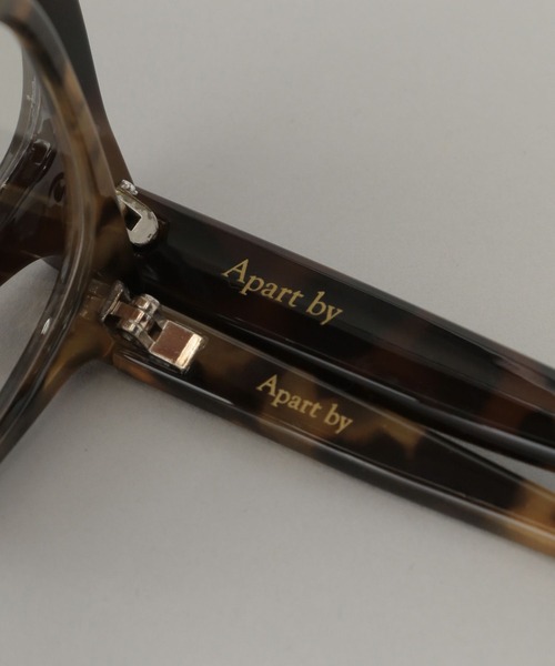 A part by(アパートバイ)の「【UVカット/曇り止め付】フレームメガネ(メガネ・レディース・ブラック/GOLD /ホワイト系その他2/ベージュ/ブラウン/シルバー・FREE)」の12枚目の写真
