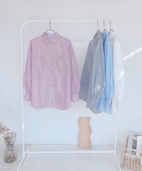 AS KNOW AS plus(アズノゥアズプラス)の「●ブロードシンプルビッグシャツ(シャツ/ブラウス・レディース・オフホワイト/ネイビー系/ブルー系/ピンク系・FREE)」の7枚目の写真