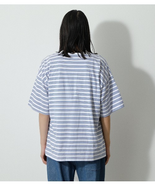AZUL by moussy（アズールバイマウジー）の「BORDER BIG TEE/ボーダービッグTシャツ（Tシャツ/カットソー・メンズ・ブルー系その他/ホワイト系その他・MEDIUM/LARGE）」の19枚目の写真