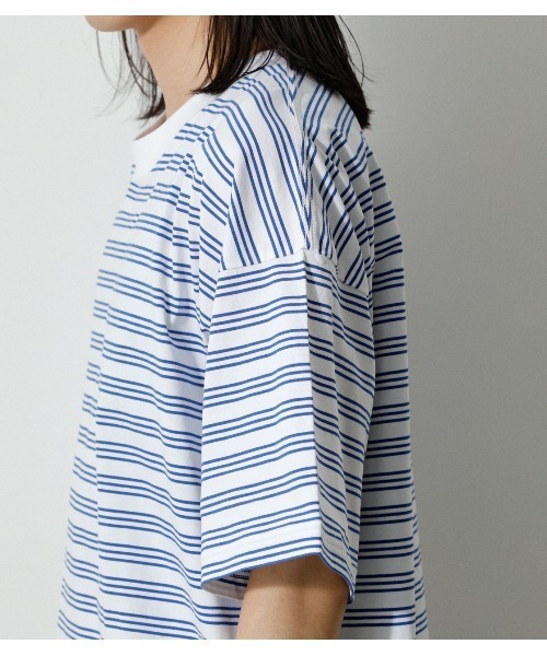 AZUL by moussy（アズールバイマウジー）の「BORDER BIG TEE/ボーダービッグTシャツ（Tシャツ/カットソー・メンズ・ブルー系その他/ホワイト系その他・MEDIUM/LARGE）」の21枚目の写真