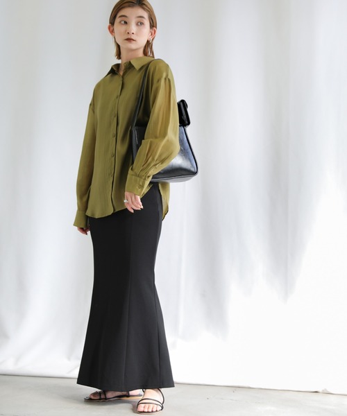 select MOCA（セレクトモカ）の「フェイクレザーポーチ付きスクエアバッグ（ハンドバッグ・レディース・ブラック/アイボリー・FREE）」の4枚目の写真