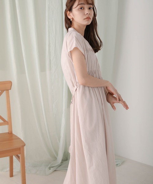 Bab（バブ）の「ねじりピンタックシャツワンピース（シャツワンピース・レディース・ライトグレー/ネイビー/オフホワイト/ピンク/ベージュ系その他・M）」の11枚目の写真