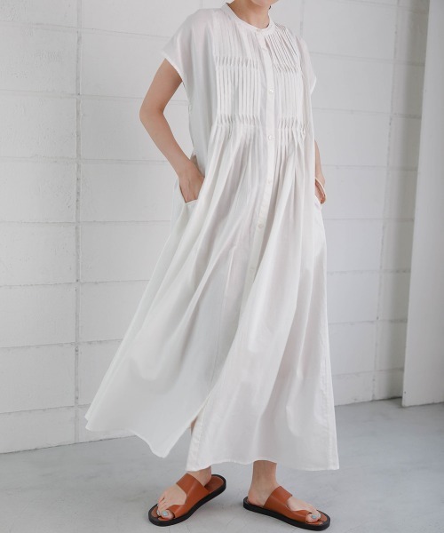 Bab（バブ）の「ねじりピンタックシャツワンピース（シャツワンピース・レディース・ライトグレー/ネイビー/オフホワイト/ピンク/ベージュ系その他・M）」の8枚目の写真