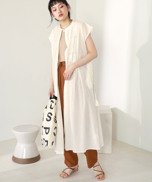 Bab（バブ）の「ねじりピンタックシャツワンピース（シャツワンピース・レディース・ライトグレー/ネイビー/オフホワイト/ピンク/ベージュ系その他・M）」の9枚目の写真