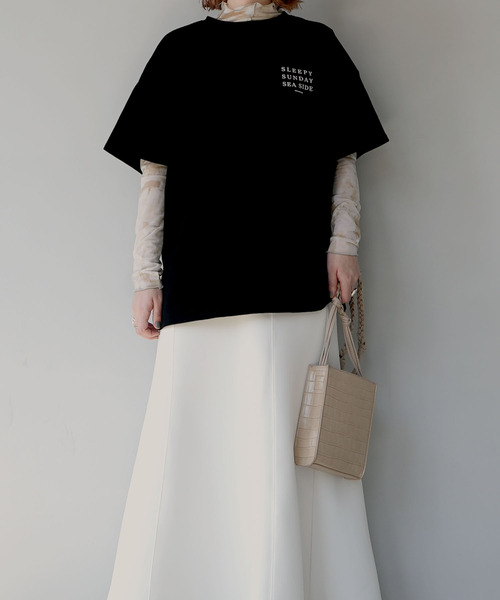 c.u.l(シーユーエル)の「【c.u.l:w】天竺カラー ロゴビックTシャツ culwd22ss005(Tシャツ/カットソー・レディース・ブラック/ホワイト×レッド/ホワイト×グリーン・FREE)」の5枚目の写真