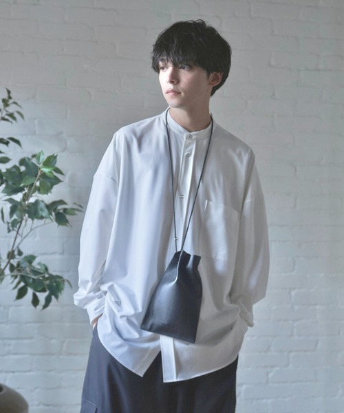 Alpinus（アルピナス）の「Alpinus - leather purse bag / レザー巾着バック（ショルダーバッグ・メンズ・ブラック・FREE）」の3枚目の写真