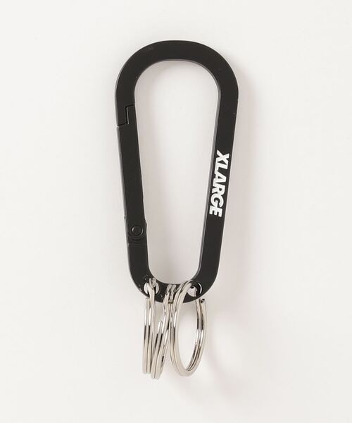 XLARGE（エクストララージ）の「XLARGE / エクストララージ STANDARD LOGO KEYRING CARABINER スタンダード ロゴ キーホルダー（キーホルダー・メンズ・ホワイト/ブラック・FREE）」の2枚目の写真