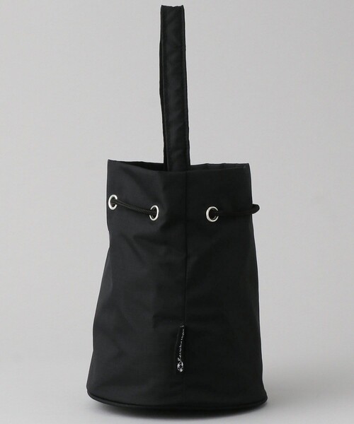 MEI（メイ）の「MEI/メイ Wheel bucket bag/ナイロン巾着バッグ（ショルダーバッグ・レディース・ブラック/ピンク/ブルーグリーン・ONE SIZE）」の5枚目の写真