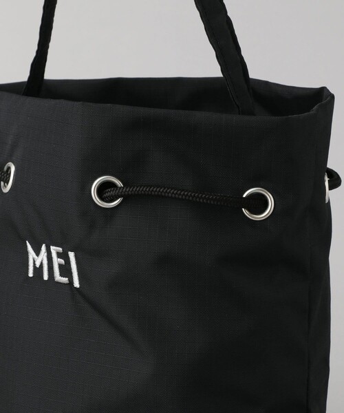 MEI（メイ）の「MEI/メイ Wheel bucket bag/ナイロン巾着バッグ（ショルダーバッグ・レディース・ブラック/ピンク/ブルーグリーン・ONE SIZE）」の6枚目の写真