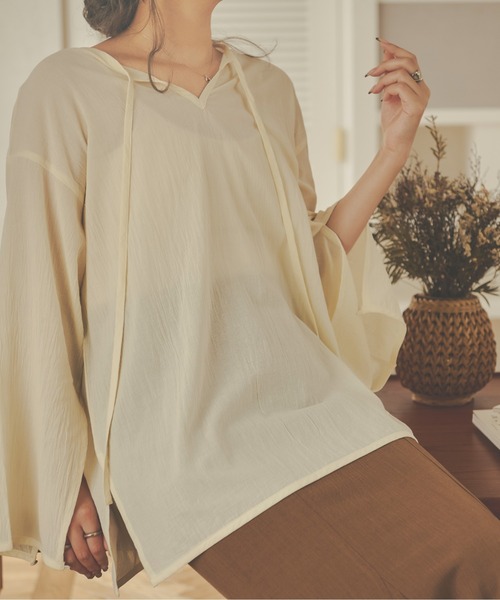 Ambre Neige（アンブルネージュ）の「２WAY楊柳スリットシャツ／【WEB/EC限定商品】（Tシャツ/カットソー・レディース・ダークブラウン/ベージュ/アイボリー・FREE）」の14枚目の写真