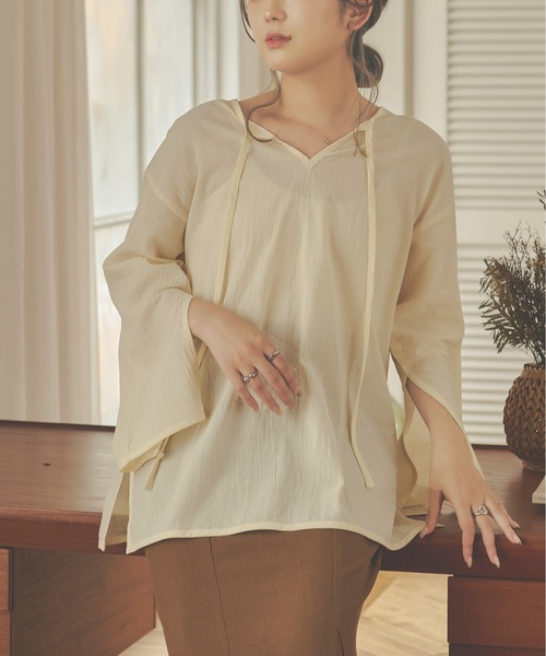 Ambre Neige（アンブルネージュ）の「２WAY楊柳スリットシャツ／【WEB/EC限定商品】（Tシャツ/カットソー・レディース・ダークブラウン/ベージュ/アイボリー・FREE）」の22枚目の写真