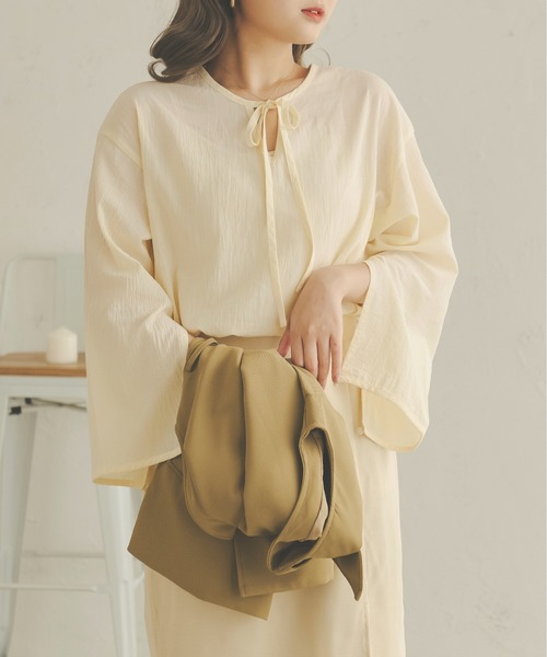 Ambre Neige（アンブルネージュ）の「２WAY楊柳スリットシャツ／【WEB/EC限定商品】（Tシャツ/カットソー・レディース・ダークブラウン/ベージュ/アイボリー・FREE）」の21枚目の写真