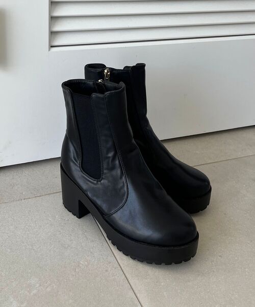 MAJESTIC LEGON(マジェスティックレゴン)の「サイドゴアブーツ(ブーツ・レディース・ブラック/ブラウン/アイボリー・SMALL/MEDIUM/LARGE/X-LARGE)」の1枚目の写真