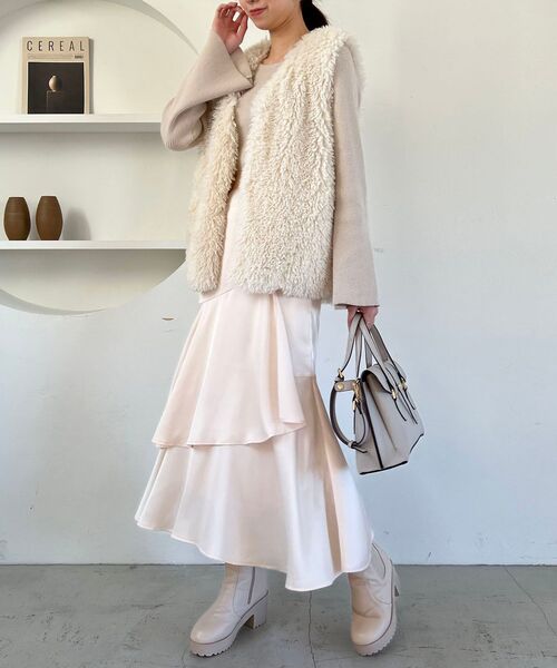 MAJESTIC LEGON(マジェスティックレゴン)の「サイドゴアブーツ(ブーツ・レディース・ブラック/ブラウン/アイボリー・SMALL/MEDIUM/LARGE/X-LARGE)」の9枚目の写真