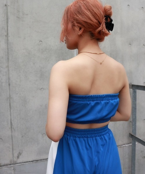 FIG&VIPER（フィグアンドバイパー）の「メッシュベアTOP（チューブトップ・レディース・ブルー/ブラック・FREE）」の6枚目の写真