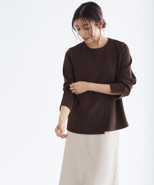 Pierrot(ピエロ)の「ラインデザインラップブラウス(Tシャツ/カットソー・レディース・ピンク系その他/ネイビー系/ブラウン・M/L)」の4枚目の写真