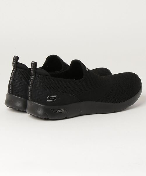 SKECHERS(スケッチャーズ)の「SKECHERS ARCH FIT REFINE-DON'T GO / スケッチャーズ アーチ フィット リファイン-ドント ゴー(スリッポン・レディース・ブラック/プラム/ブラウン系その他/ピンクベージュ/オリーブ・22.5cm/23cm/24cm/24.5cm/25cm/23.5cm)」の14枚目の写真