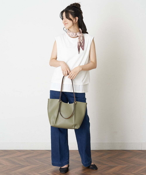 OFUON le MK（オフオンルエムケー）の「【洗濯機で洗える】ストレッチワイドデニムパンツ（デニムパンツ・レディース・ネイビー/ブルー・40/38/36）」の18枚目の写真