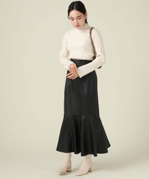 archives(アルシーヴ)の「モチモチリブニット(ニット/セーター・レディース・ブラック/オフホワイト/オレンジ/ブルー/ホワイト×ブラック/グレイッシュベージュ/グリーン・MEDIUM)」の11枚目の写真