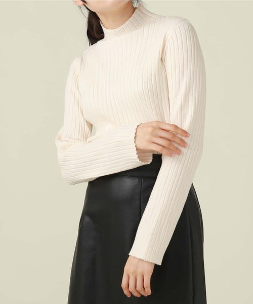 archives(アルシーヴ)の「モチモチリブニット(ニット/セーター・レディース・ブラック/オフホワイト/オレンジ/ブルー/ホワイト×ブラック/グレイッシュベージュ/グリーン・MEDIUM)」の20枚目の写真