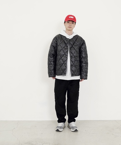 GERRY（ジェリー）の「GERRY / ジェリー 別注 コラボ オーバーサイズ 2way キルティング 中綿 ジャケット（ダウンジャケット/コート・メンズ・ブラック系その他/ブラック/アッシュブラウン・MEDIUM/LARGE）」の5枚目の写真