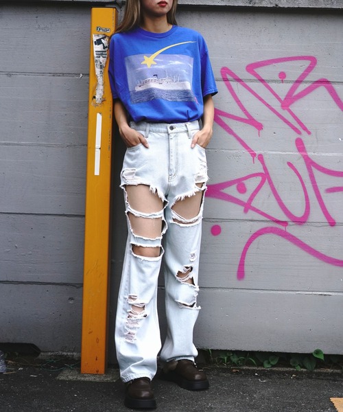 September(セプテンバー)の「September/セプテンバー/VIBES TEE(Tシャツ/カットソー・レディース・ホワイト/ブラック/ブルー・S/M)」の7枚目の写真