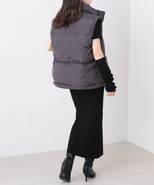 Chico（チコ）の「ミドル中綿ベスト（ダウンベスト・レディース・チャコールグレー/ブラック/アイボリー・FREE）」の21枚目の写真