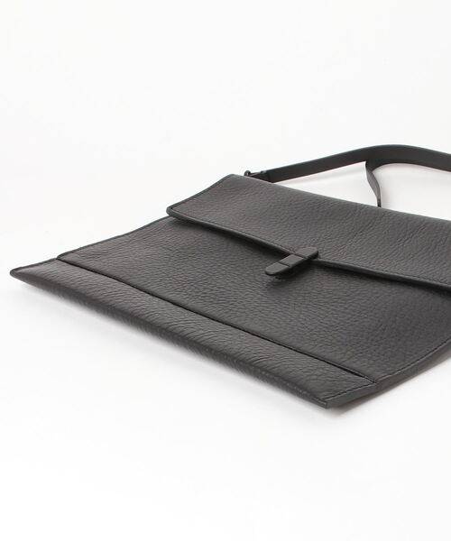 TOMOE（トモエ）の「【TOMOE】UTILITY SC レザーサコッシュ レザーショルダーバッグ（ショルダーバッグ・メンズ・ブラック・FREE）」の6枚目の写真