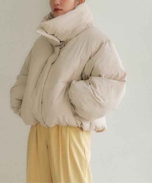 スタンドカラー中綿ショートコート