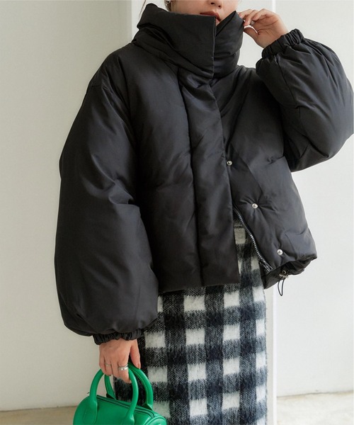 スタンドカラー中綿ショートコート