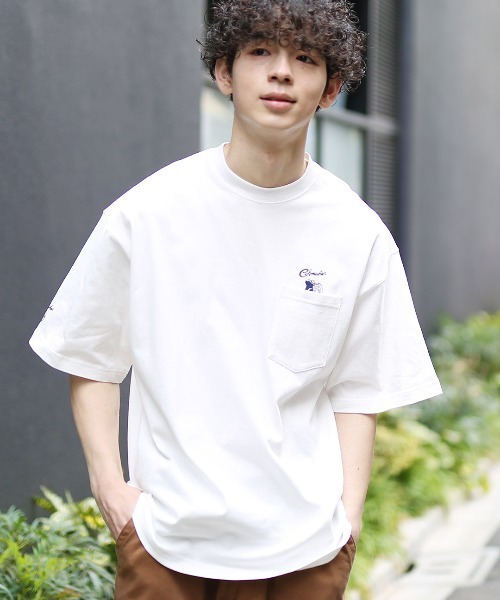 COBMASTER（コブマスター）の「COBMASTER コラボ モアイバックプリントＴシャツ【ユニセックス】（Tシャツ/カットソー・メンズ・ホワイト/グリーン・MEDIUM/LARGE）」の4枚目の写真